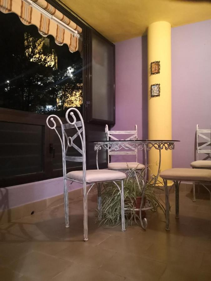 אלקלה דל חוקאר Apartamentos Los Robles מראה חיצוני תמונה